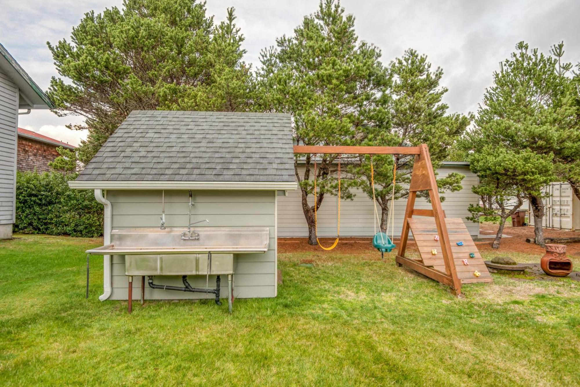 Silver Star Rockaway Beach Exterior photo
